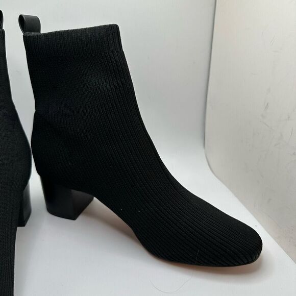 CUSHIONAIRE Women's Stretch bootie +Memory Foam 8 BLACK - Picture 6 of 7